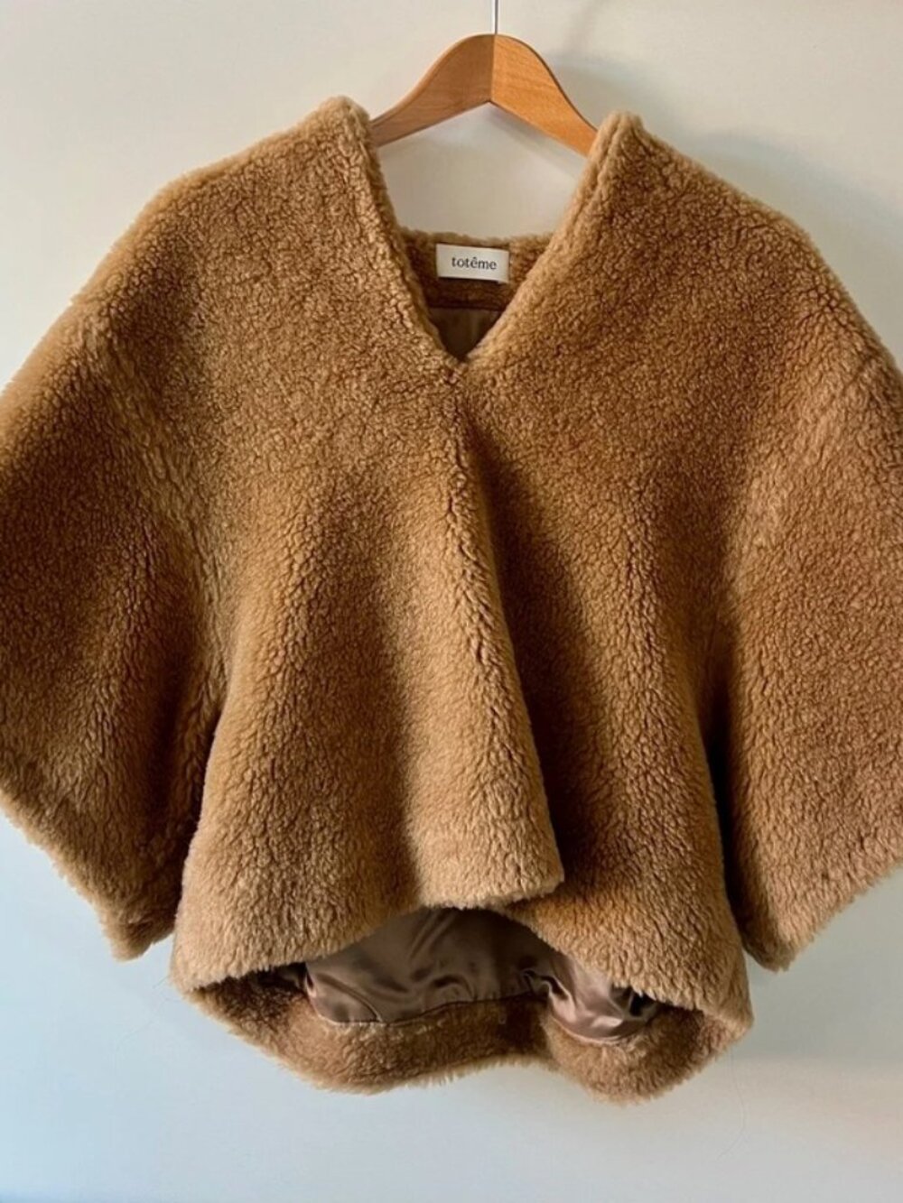 Toteme Azzurro Faux Fur Cape Beige Size S